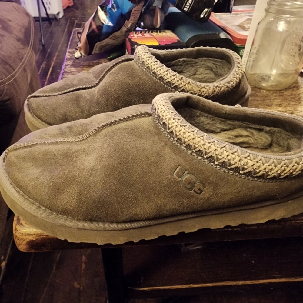 Ugg tasman slippers